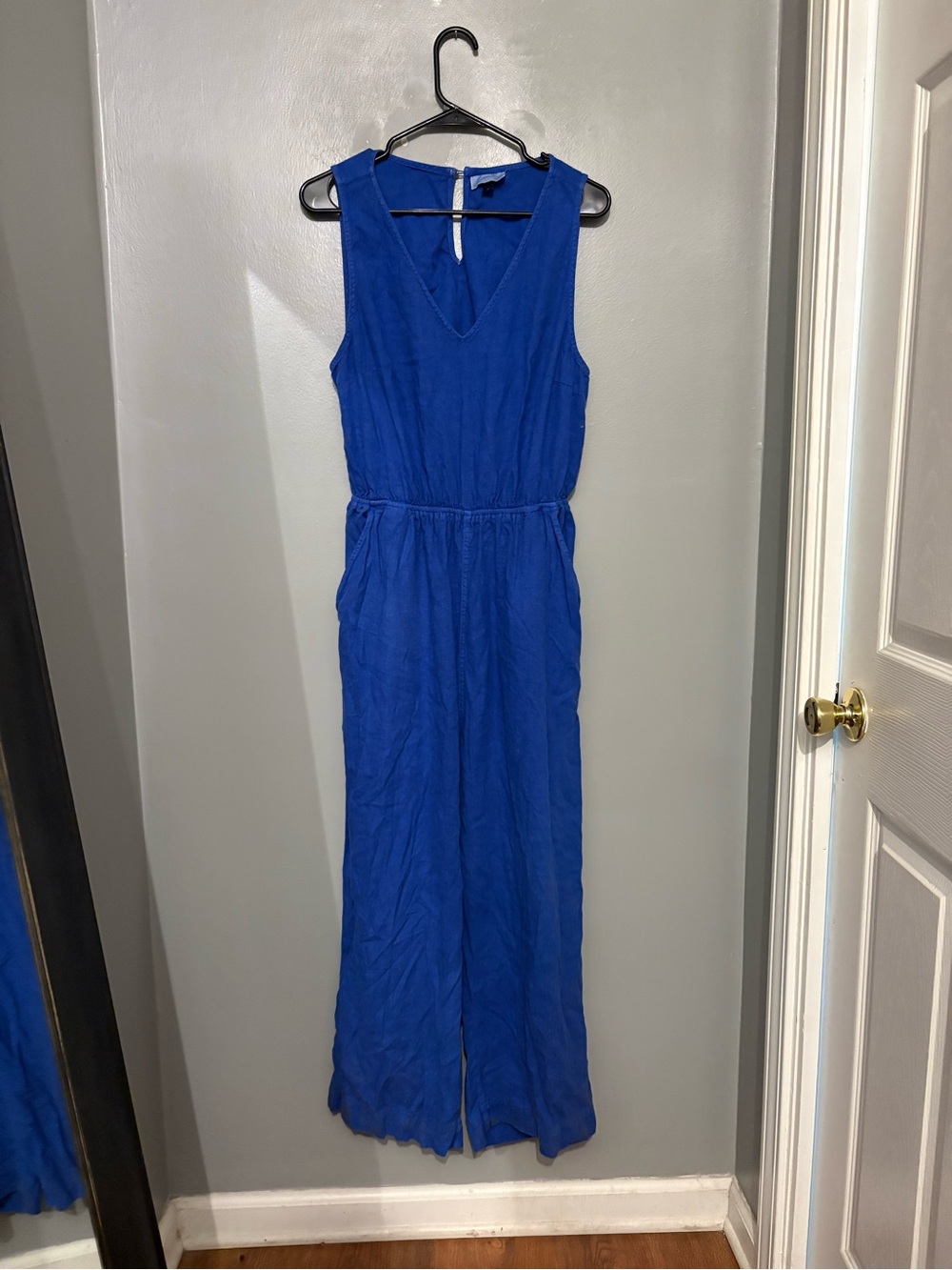 Universal Thread Royal Blue Sleeveless V-Neck Jumpsuit